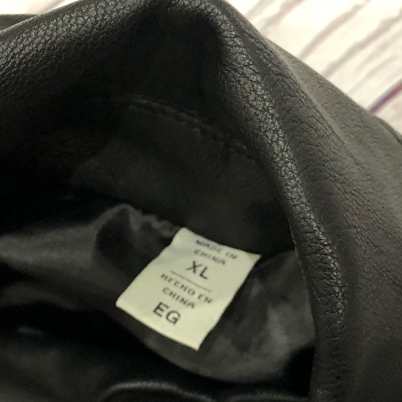 Levi's Faux Leather Asymmetrical Motorcycle Jacket - Picture 4 of 10